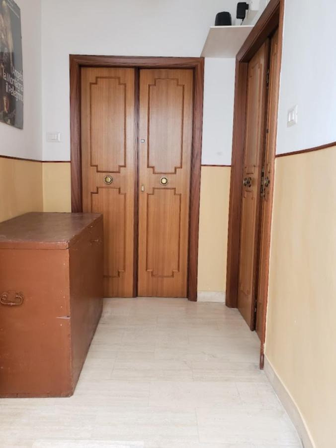 Ferienwohnung Dimora Maggi Al Corso - Affitti Brevi Italia Monte SantʼAngelo Exterior foto